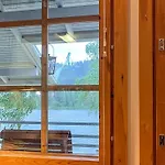 Lomakivakka - Roomy 2bd & Loft By The Lake, Free Wifi And Sauna * Рука