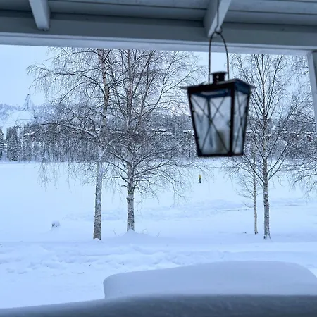 Huoneisto Lomakivakka - Roomy 2bd & Loft By The Lake, Free Wifi And Sauna