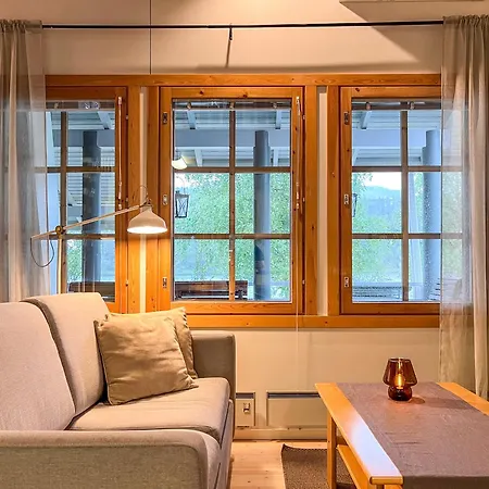 Lomakivakka - Roomy 2bd & Loft By The Lake, Free Wifi And Sauna * Rukatunturi