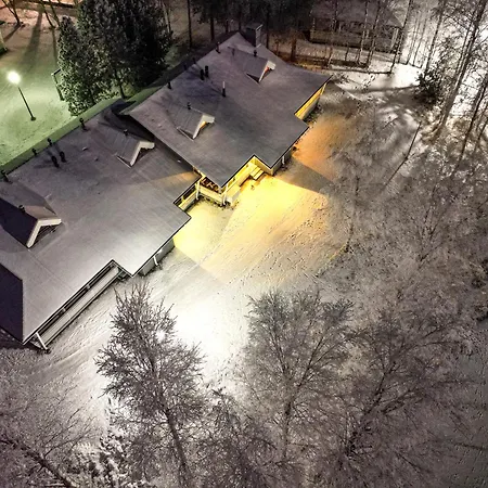 شقة Lomakivakka - Roomy 2bd & Loft By The Lake, Free Wifi And Sauna *