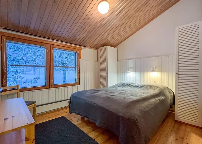 Lomakivakka - Roomy 2bd & Loft By The Lake, Free Wifi And Sauna Rukatunturi